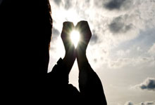 冰岛主场战平土耳其，西古德森建功扳平